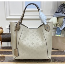 Louis Vuitton Mahina Leather Hina MM Galet M53140
