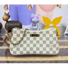 Louis Vuitton Liv Pochette N00228