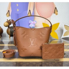 Louis Vuitton All In BB M28820